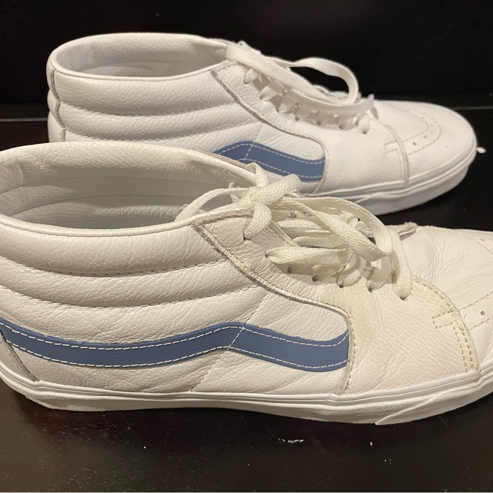 New men’s Vans 3/4 top size 11